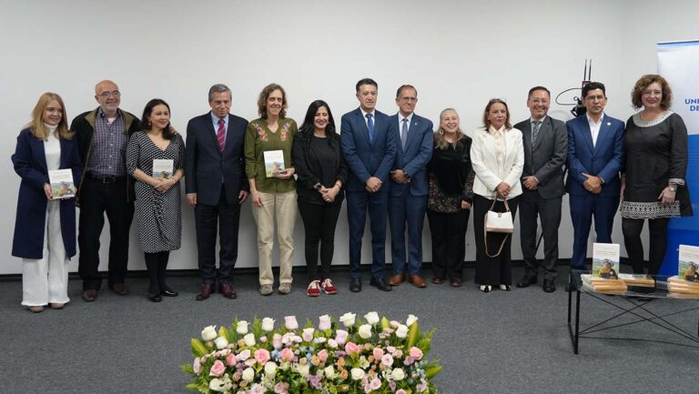 Proyecto EPSULA presenta libro que promueve la preservación de lenguas y patrimonio cultural de Ecuador y El Salvador